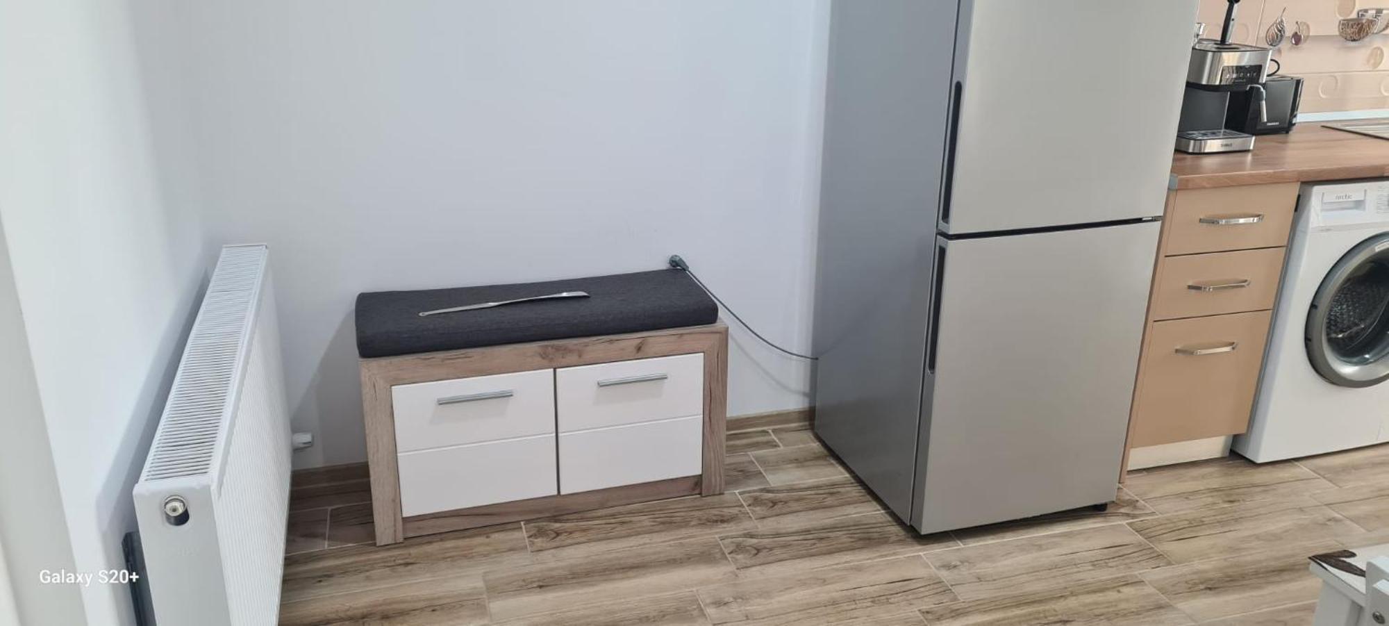 Apartament Lucian Lägenhet Râmnicu Vâlcea Exteriör bild